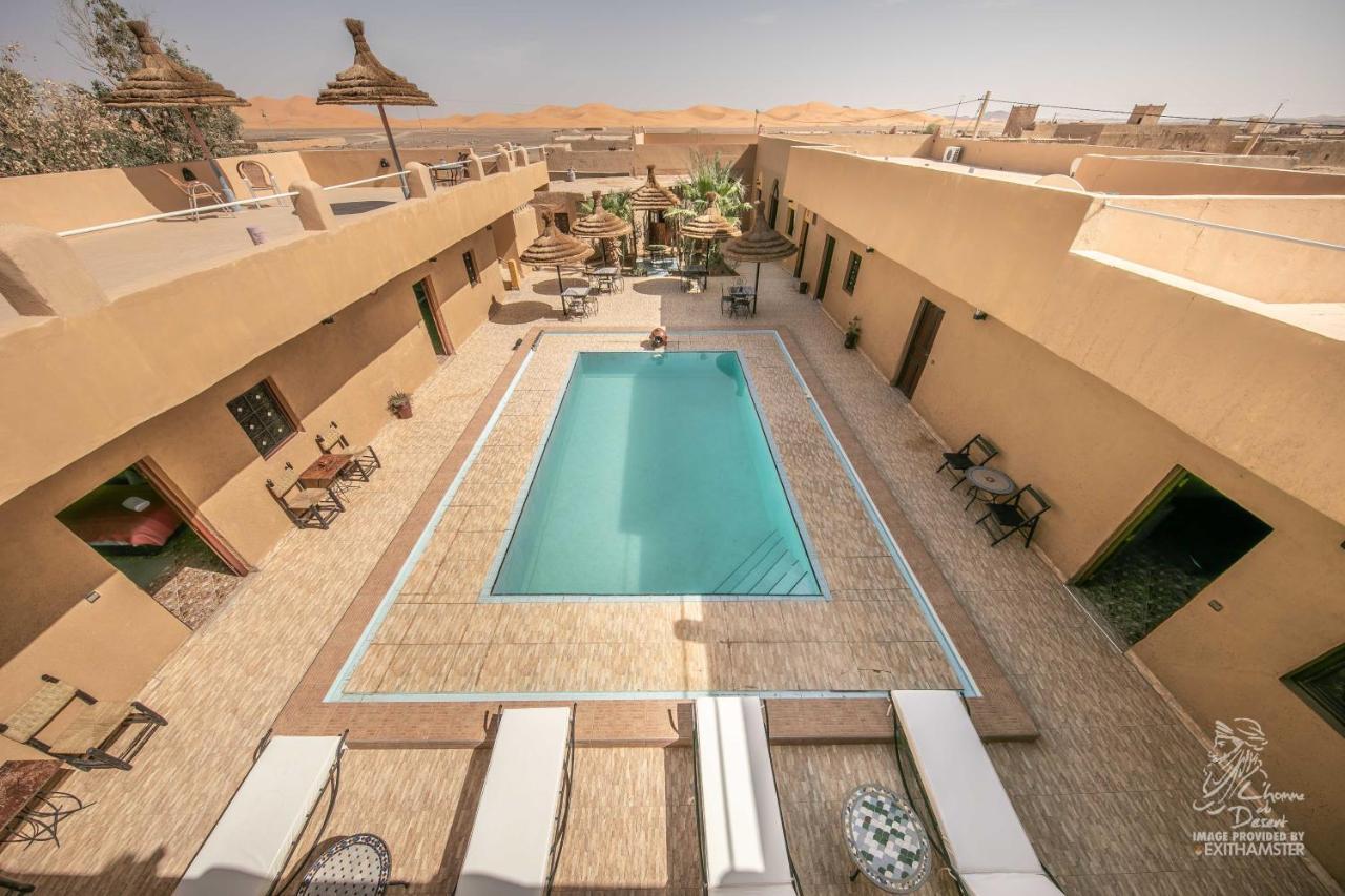L'Homme Du Desert A Merzouga Exterior photo
