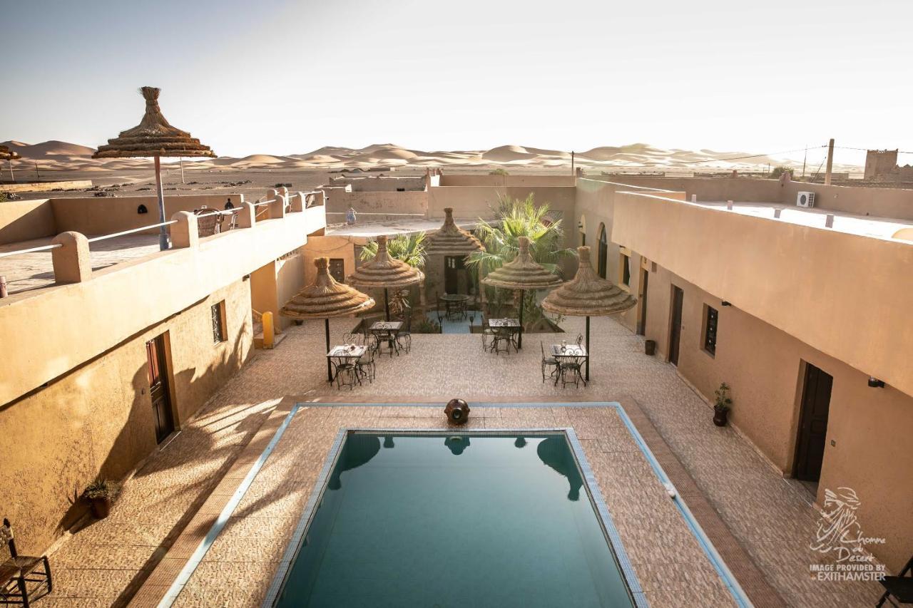 L'Homme Du Desert A Merzouga Exterior photo